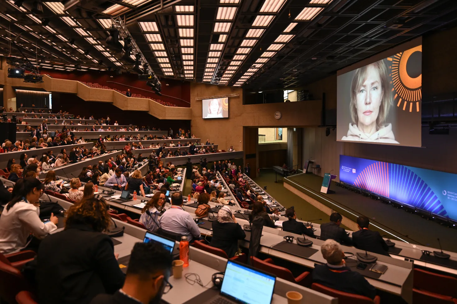 Plenary in session at the World Cancer Congress 2022