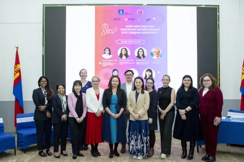 Group photo of the member of the faculty