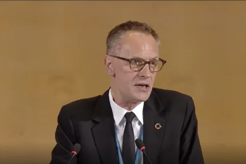 Richard Horton, Editor-in-Chief of the Lancet, speaking at the 72nd World Health Assembly