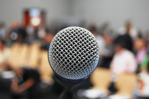 Microphone