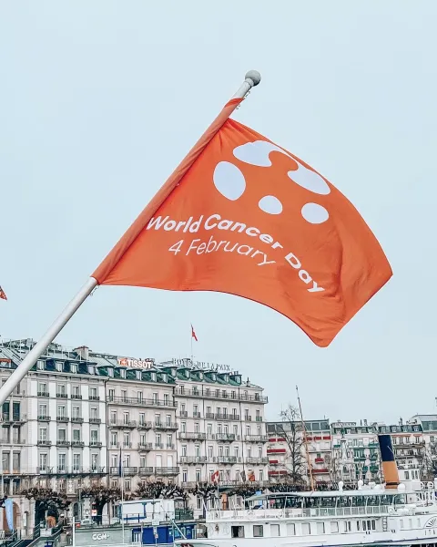 World Cancer Day flag flying on the Mont Blanc Bridge 31 January – 6 February in Geneva, Switzerland, where UICC is headquarted