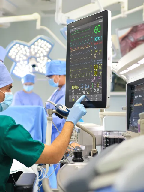 Healthcare working using new technology