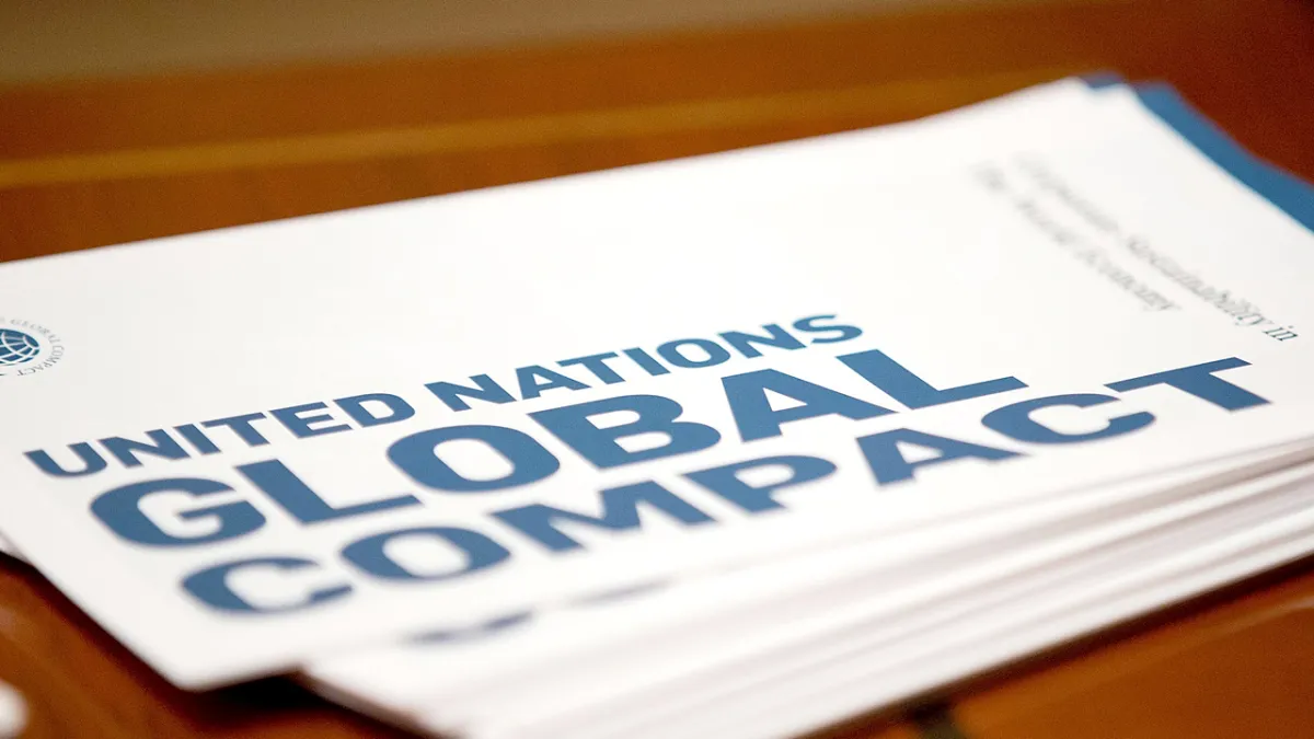 Native global. Глобальный договор ООН. Un Global Compact. Глобальный договор ООН картинки. 10 Принципов глобального договора ООН